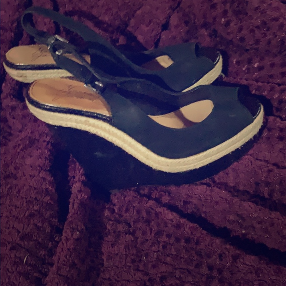 Mark + James Badgley Mischka Wedges Size 8.5 EUC